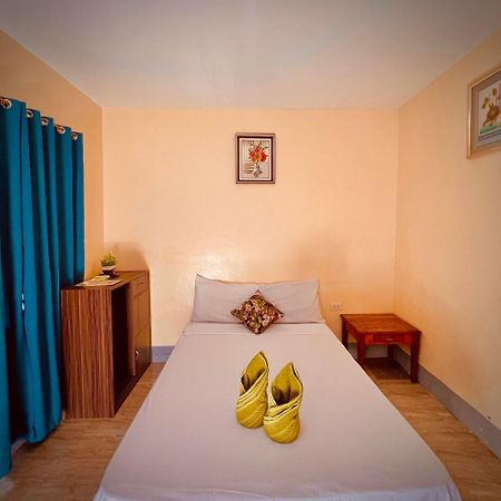 Indino Guesthouse Moalboal Ngoại thất bức ảnh