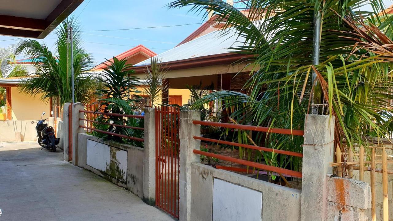 Indino Guesthouse Moalboal Ngoại thất bức ảnh